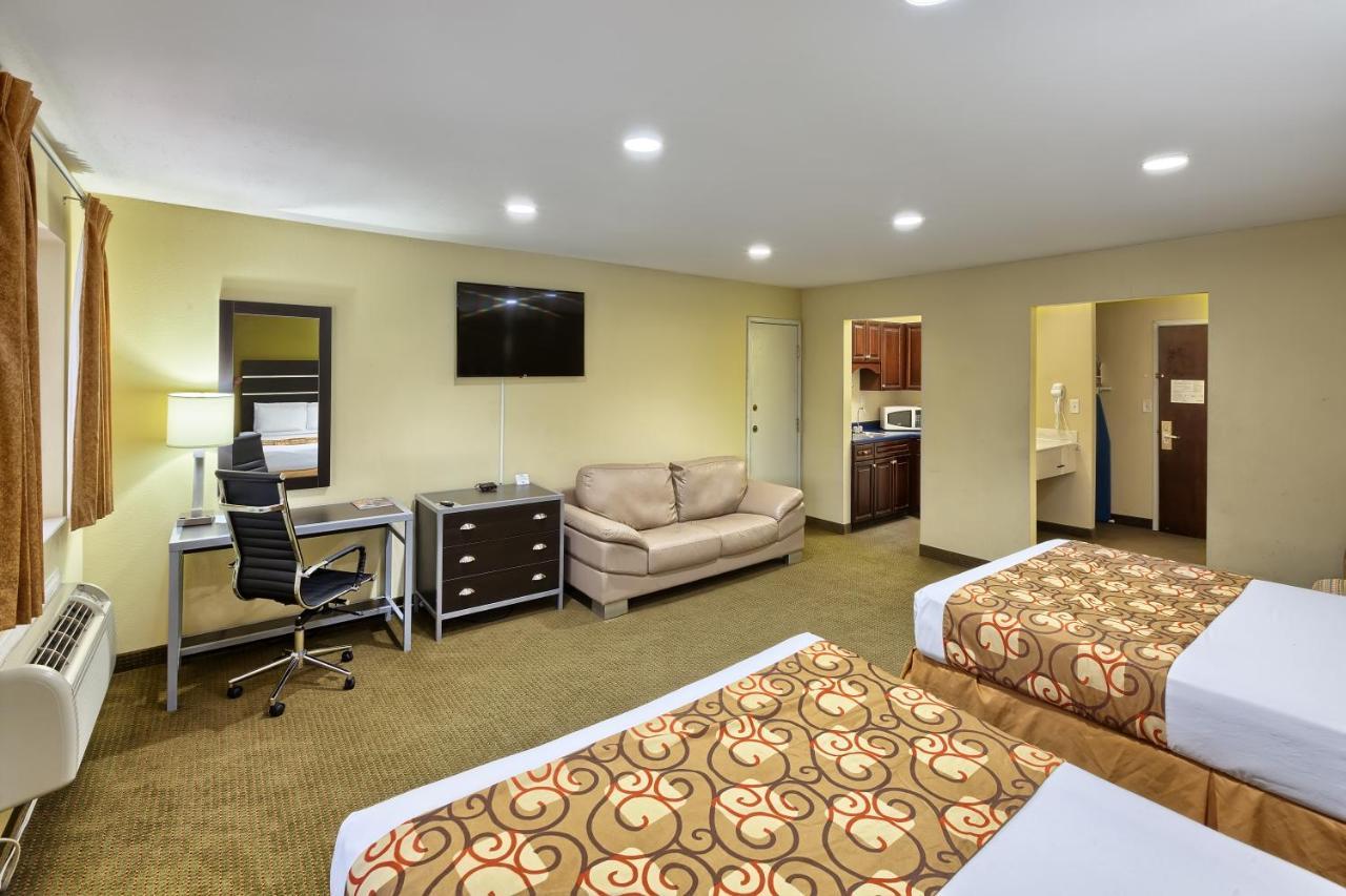Country Hearth Inn Of Knightdale Ngoại thất bức ảnh